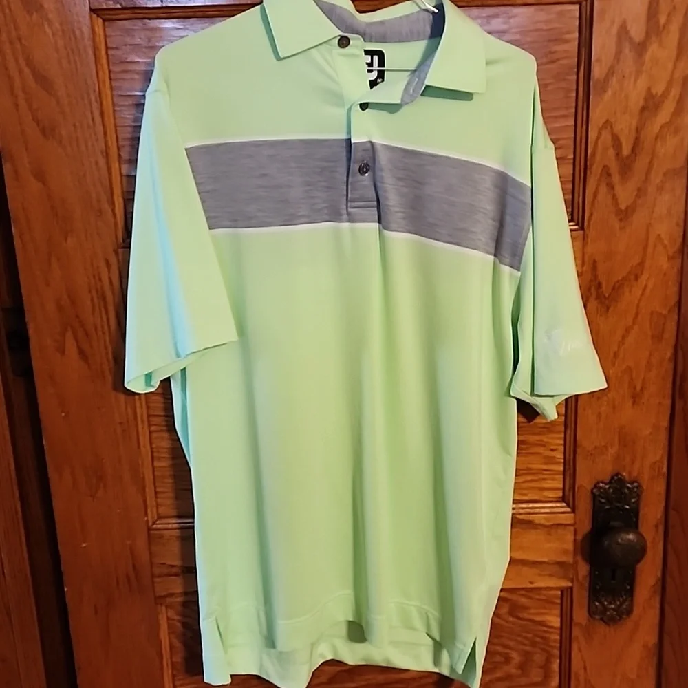 FootJoy polo - Picture 1 of 4